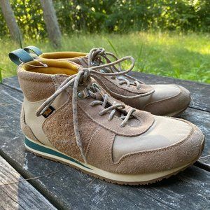 Womens Teva Lace up Boots